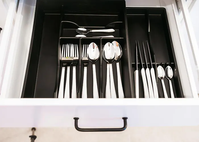 Evra Royal- Free Private Parking