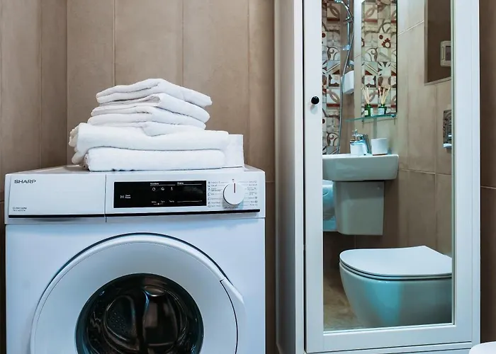 Evra Royal- Free Private Parking Lägenhet *