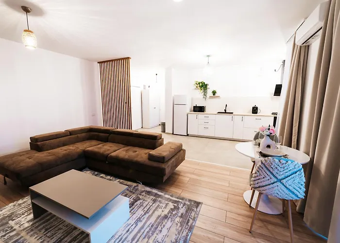 Evra Royal- Free Private Parking