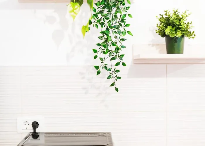 Lägenhet Evra Royal- Free Private Parking *